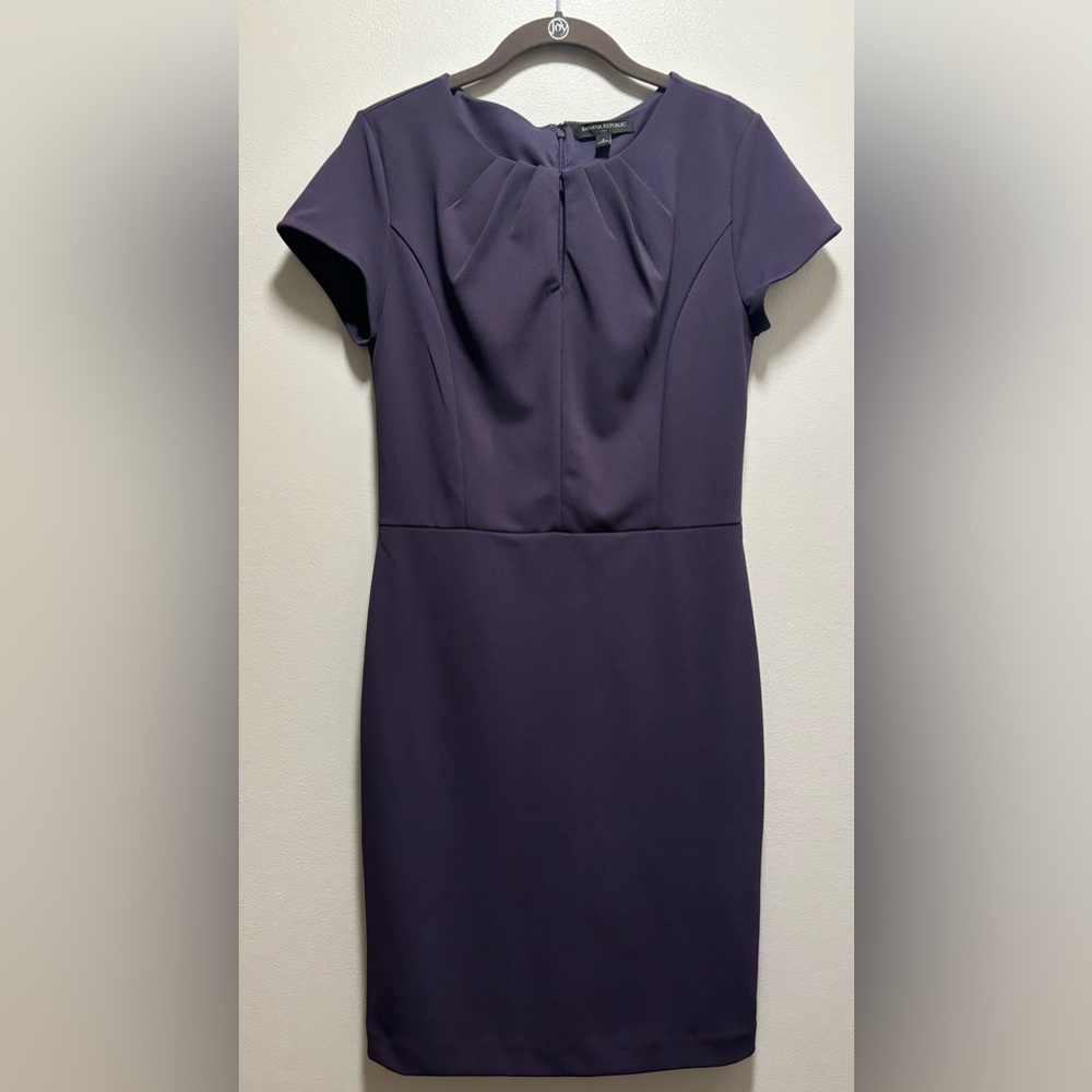 Banana Republic Factory. Formal Work Attire.